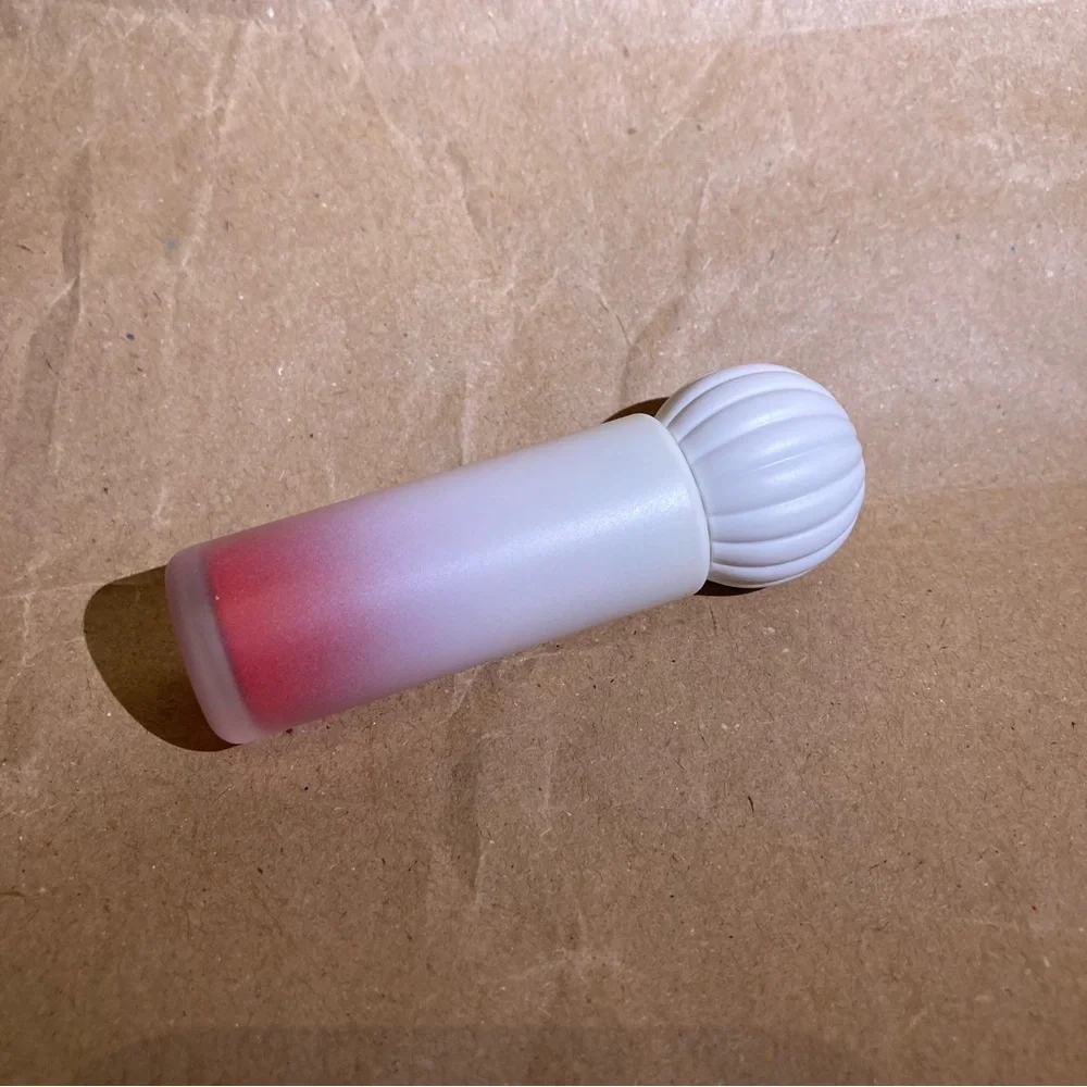 Benefit lip tint